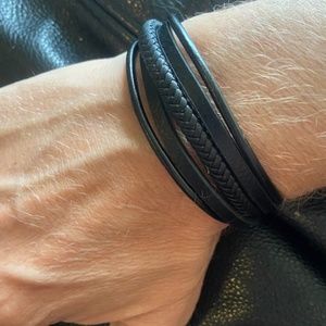 Misa & Co. Stainless Steel, 5 Strand Leather Bracelet / Black